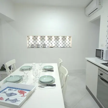 Stella Marina Sea Front Apartment