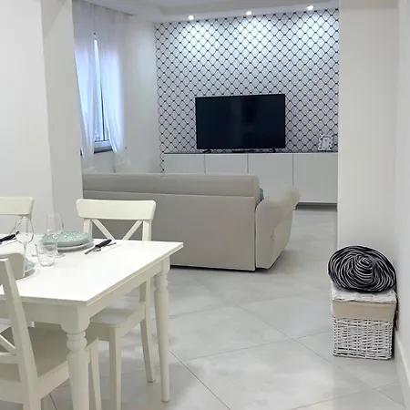Stella Marina Sea Front Apartment Gaeta